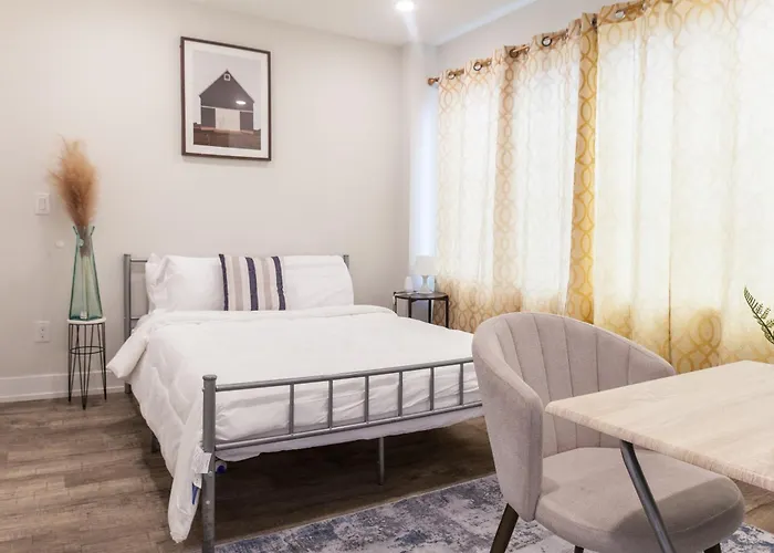 2 Bedroom Spacious Retreat-Wd-Wifi Free Parking